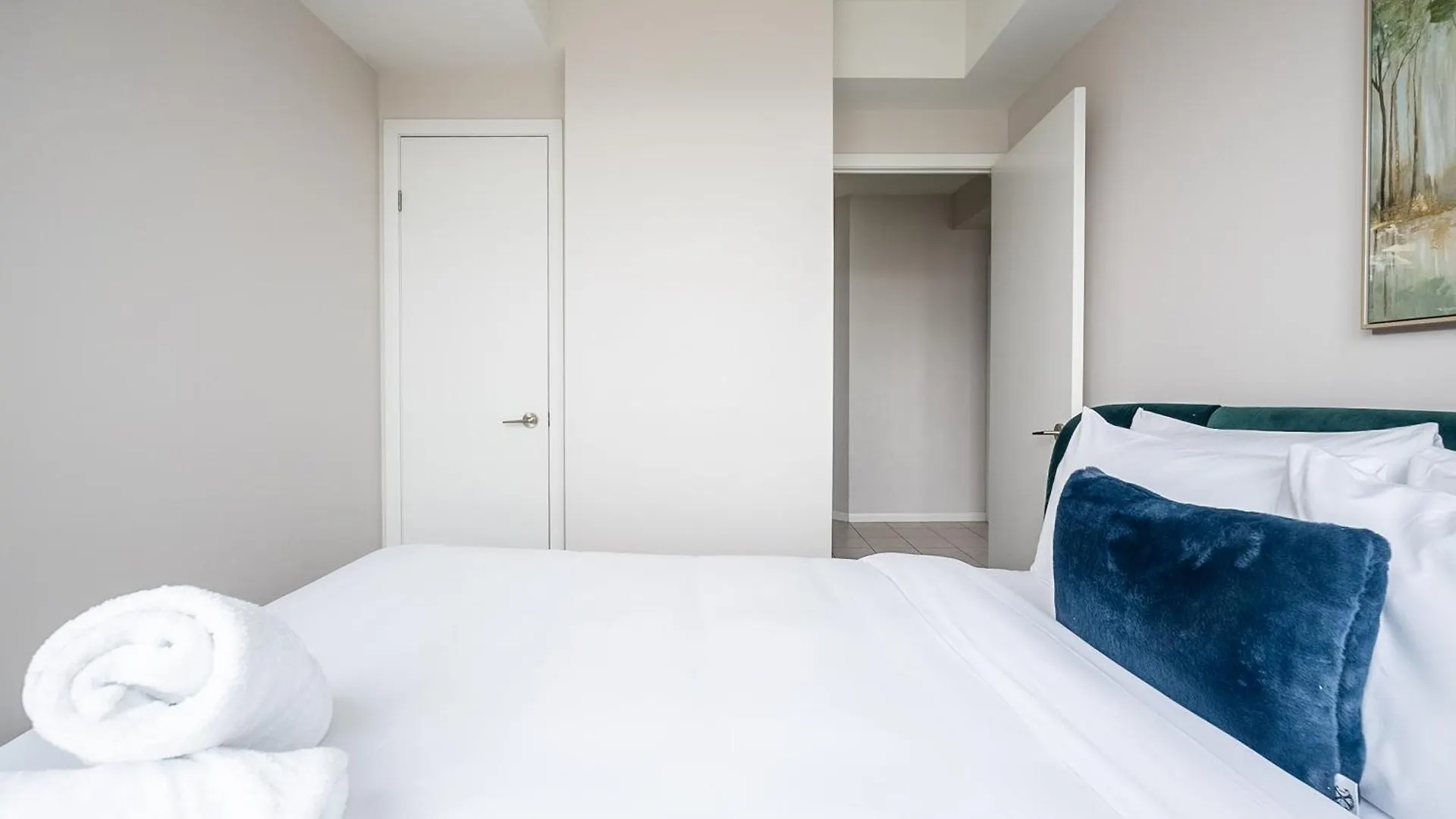 Rivetstays- The Neptune I Toronto 0*,  Kanada