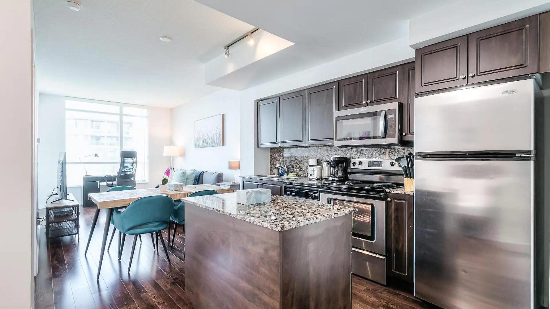 Apartment Rivetstays- The Neptune I Toronto