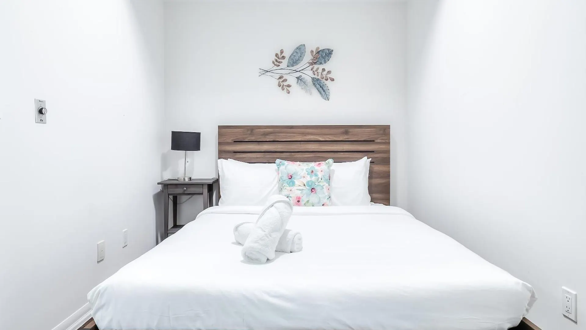 Rivetstays- The Neptune I Toronto Canada