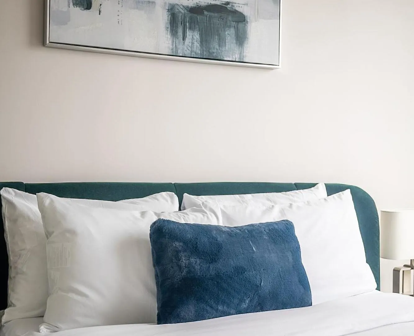 Apartment Rivetstays- The Neptune I Toronto Canada